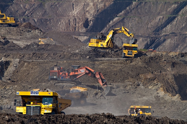 Compete for Mining Talent